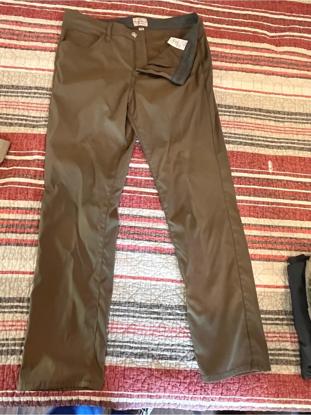 Weatherproof Men's Olive Brown Straight-Leg Chinos